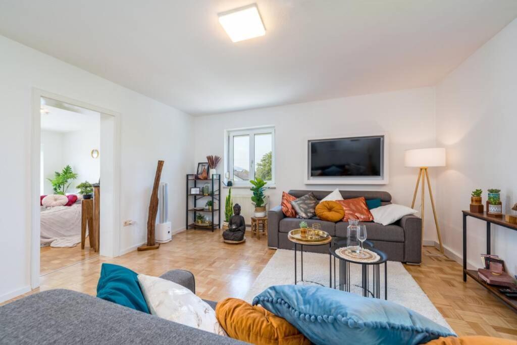 Eg Rechts -Wunderschone 80M² Grosse 3-Zimmer City Wohnung Nahe Salzburg Freilassing Zewnętrze zdjęcie
